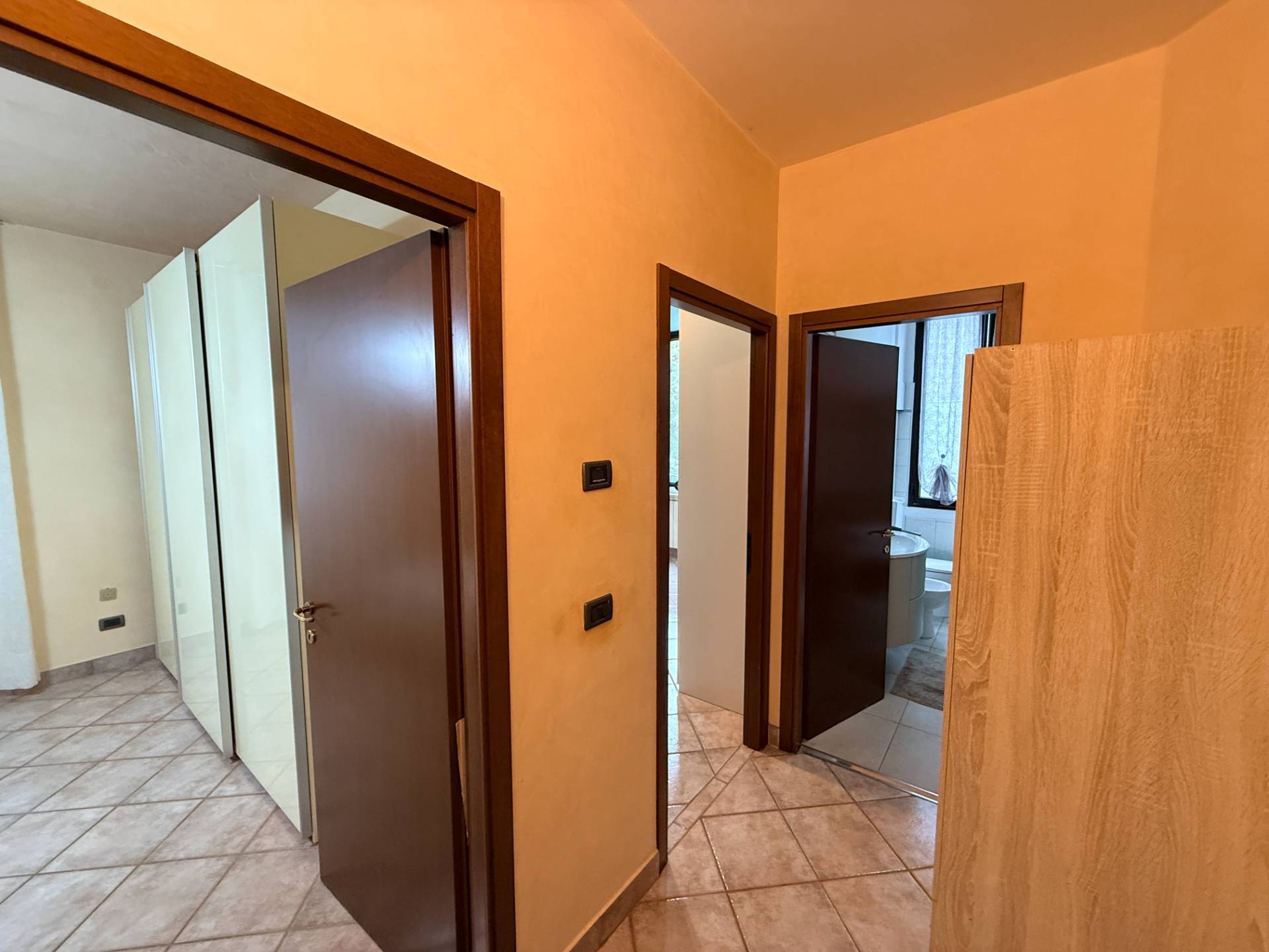 Appartamento al 1� Piano in vendita a Poggio Rusco