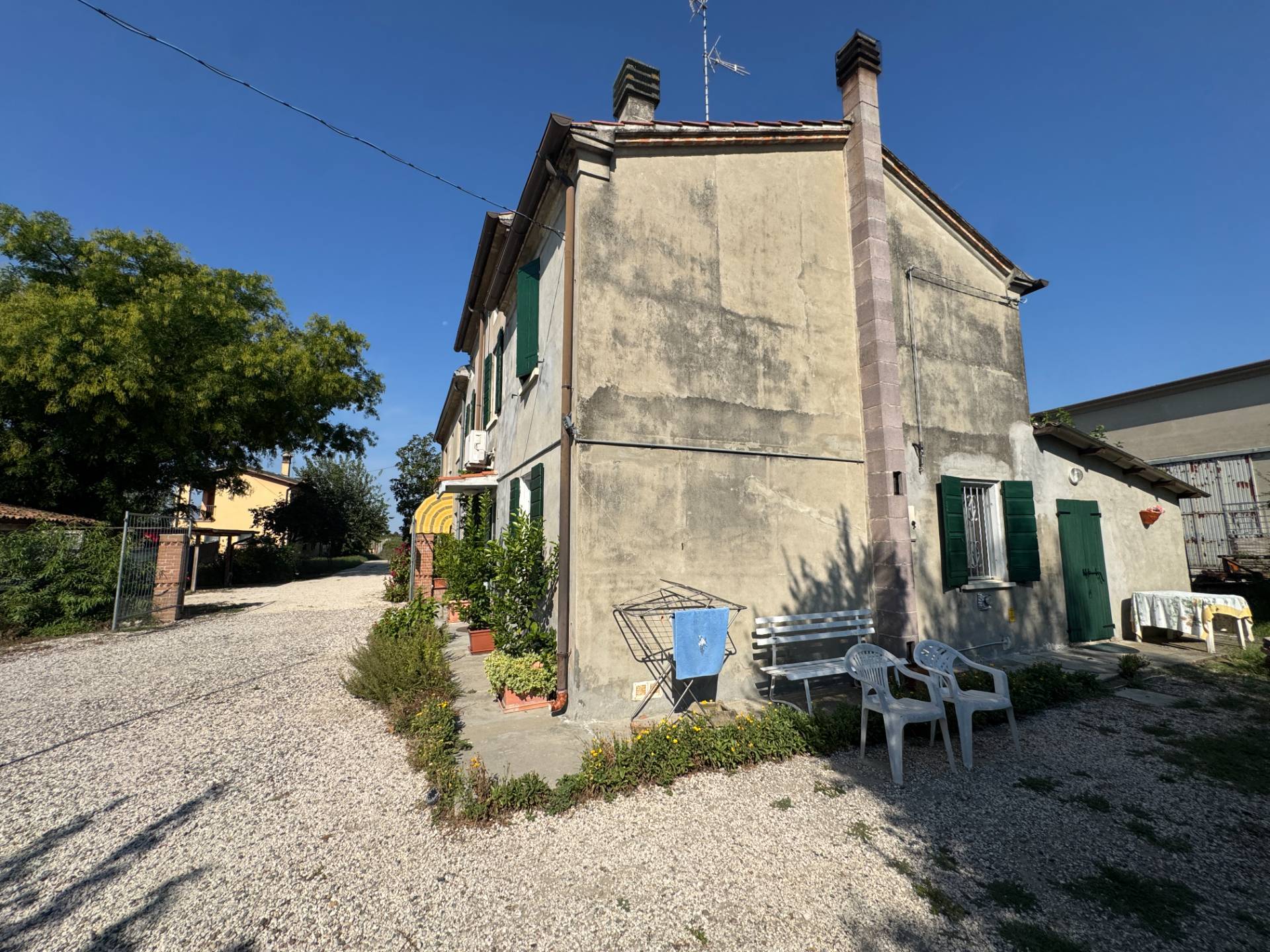 Porzione di Casa in vendita a Mirandola, Gavello