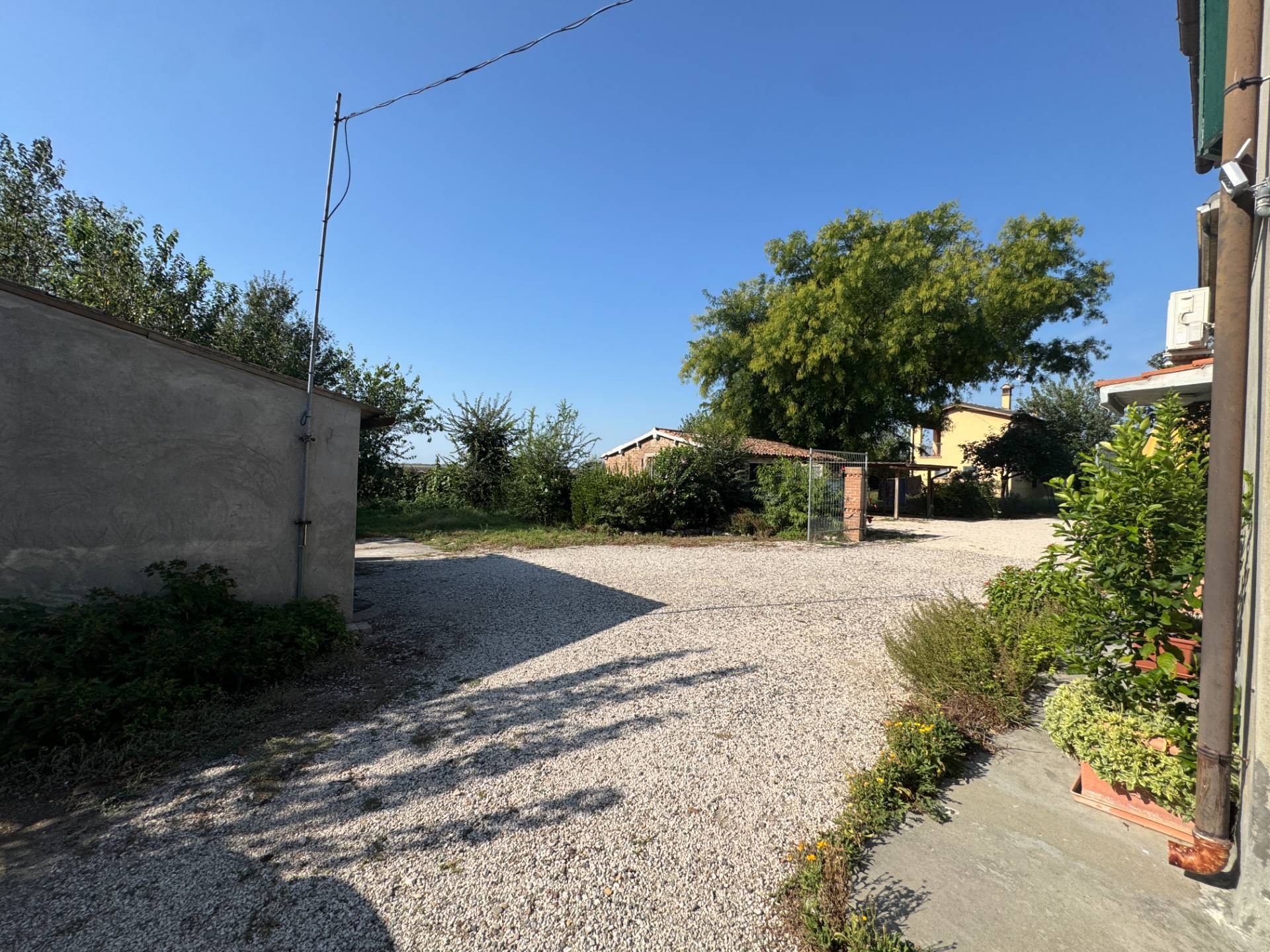 Porzione di Casa in vendita a Mirandola, Gavello