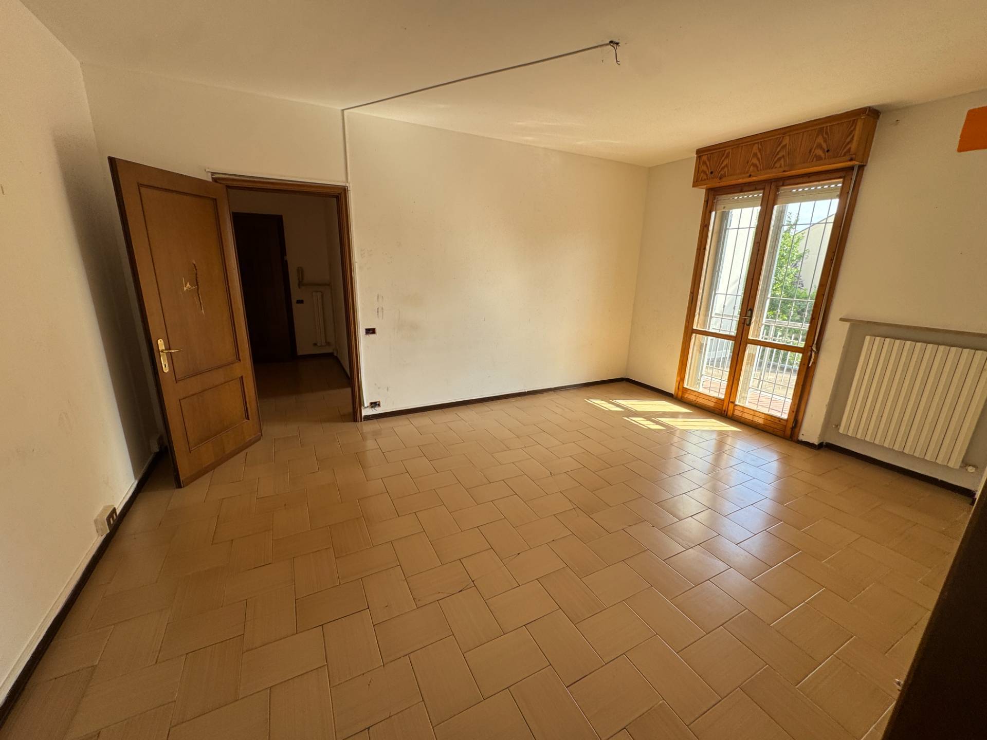 Appartamento al 1� Piano in vendita a Mirandola