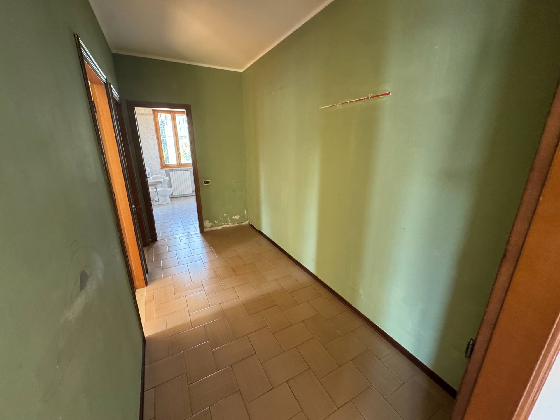 Appartamento al 1� Piano in vendita a Mirandola