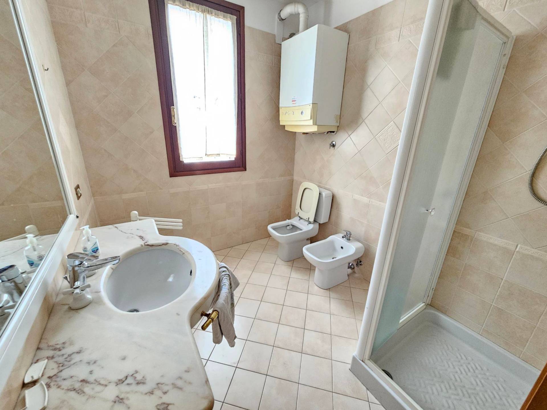Appartamento al 1� Piano in vendita a Medolla