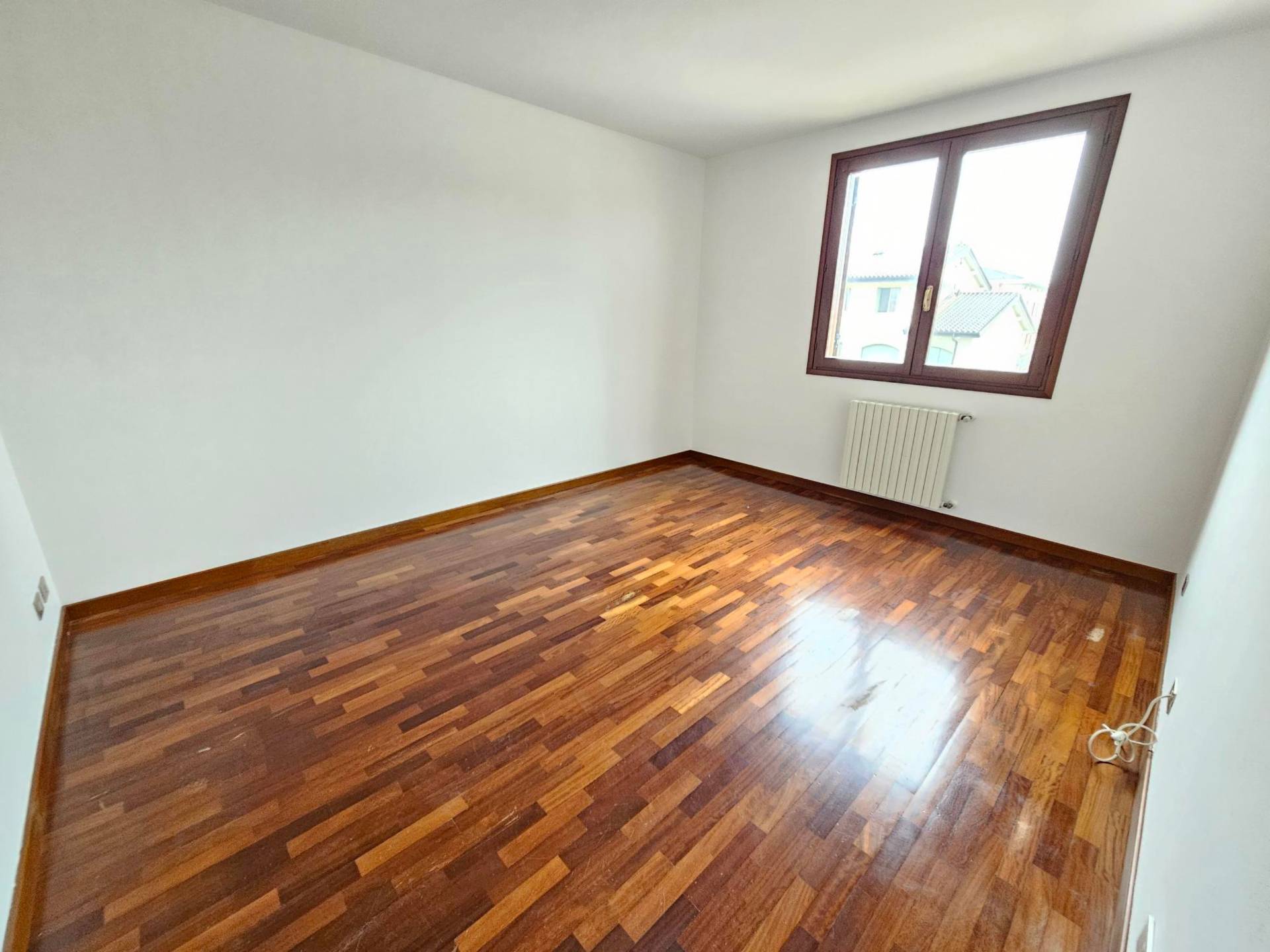Appartamento al 1� Piano in vendita a Medolla