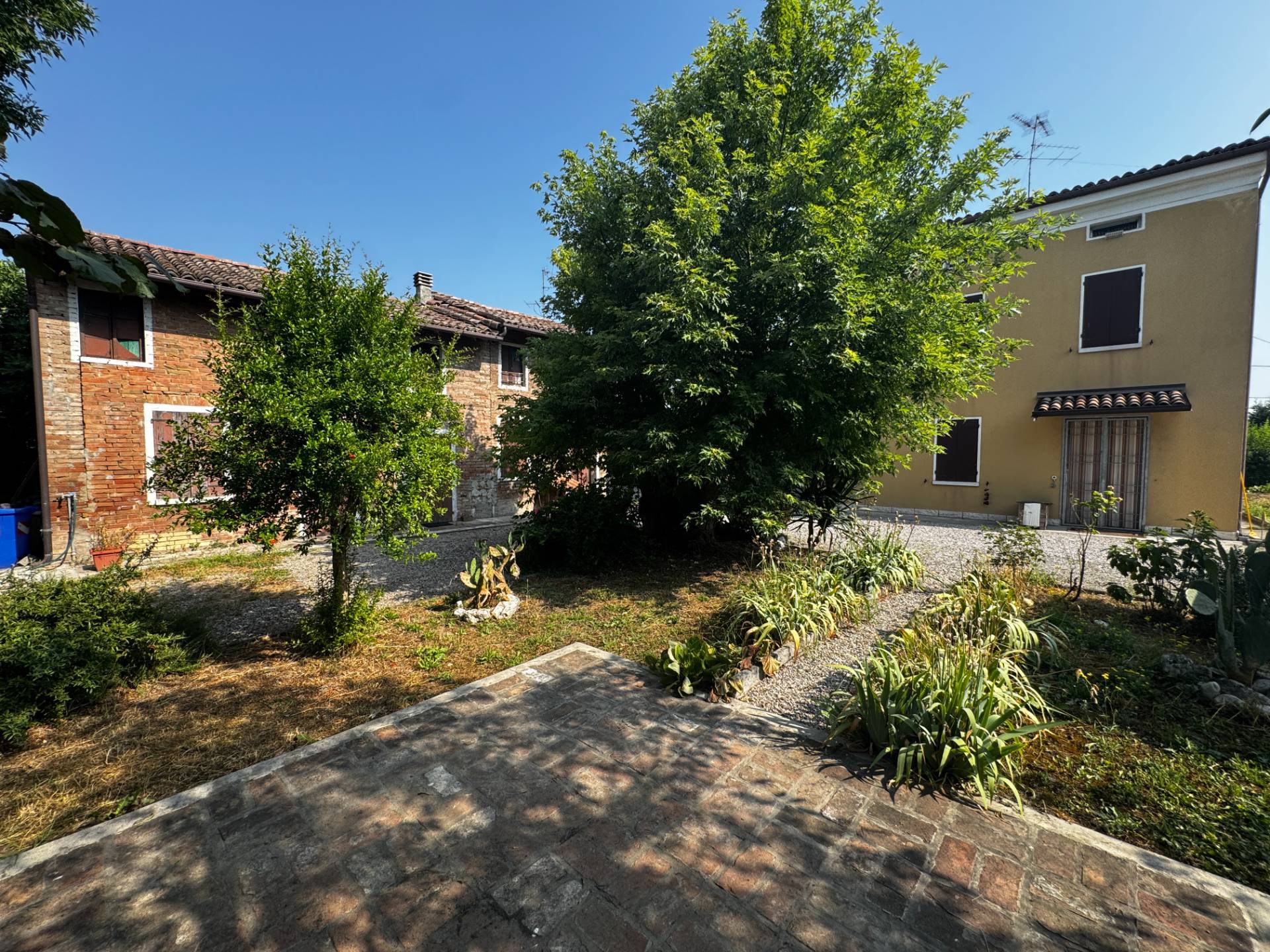 Villa Singola in vendita a Concordia sulla Secchia