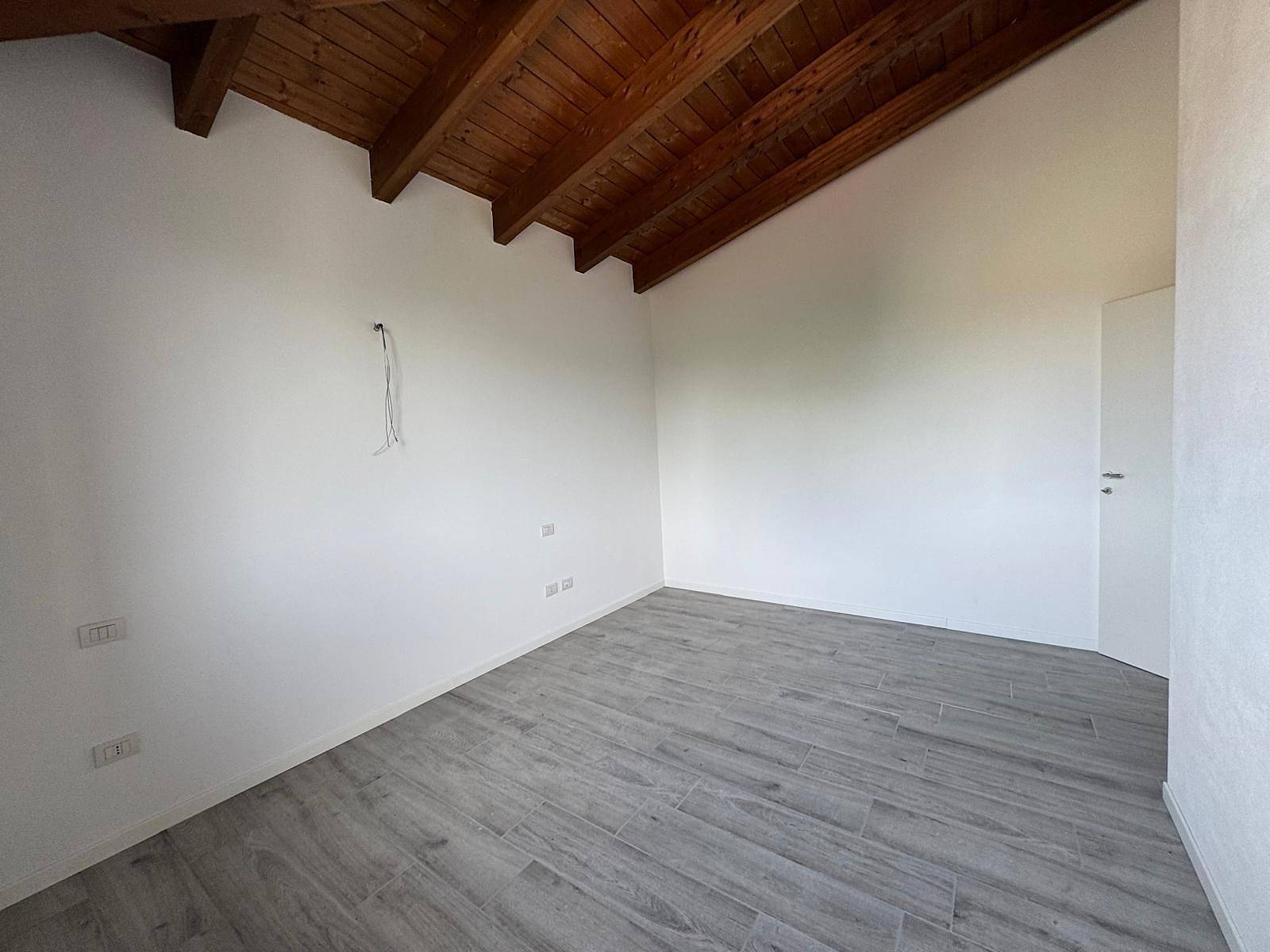 Appartamento al 3� ed Ultimo Piano in vendita a Concordia sulla Secchia, Fossa