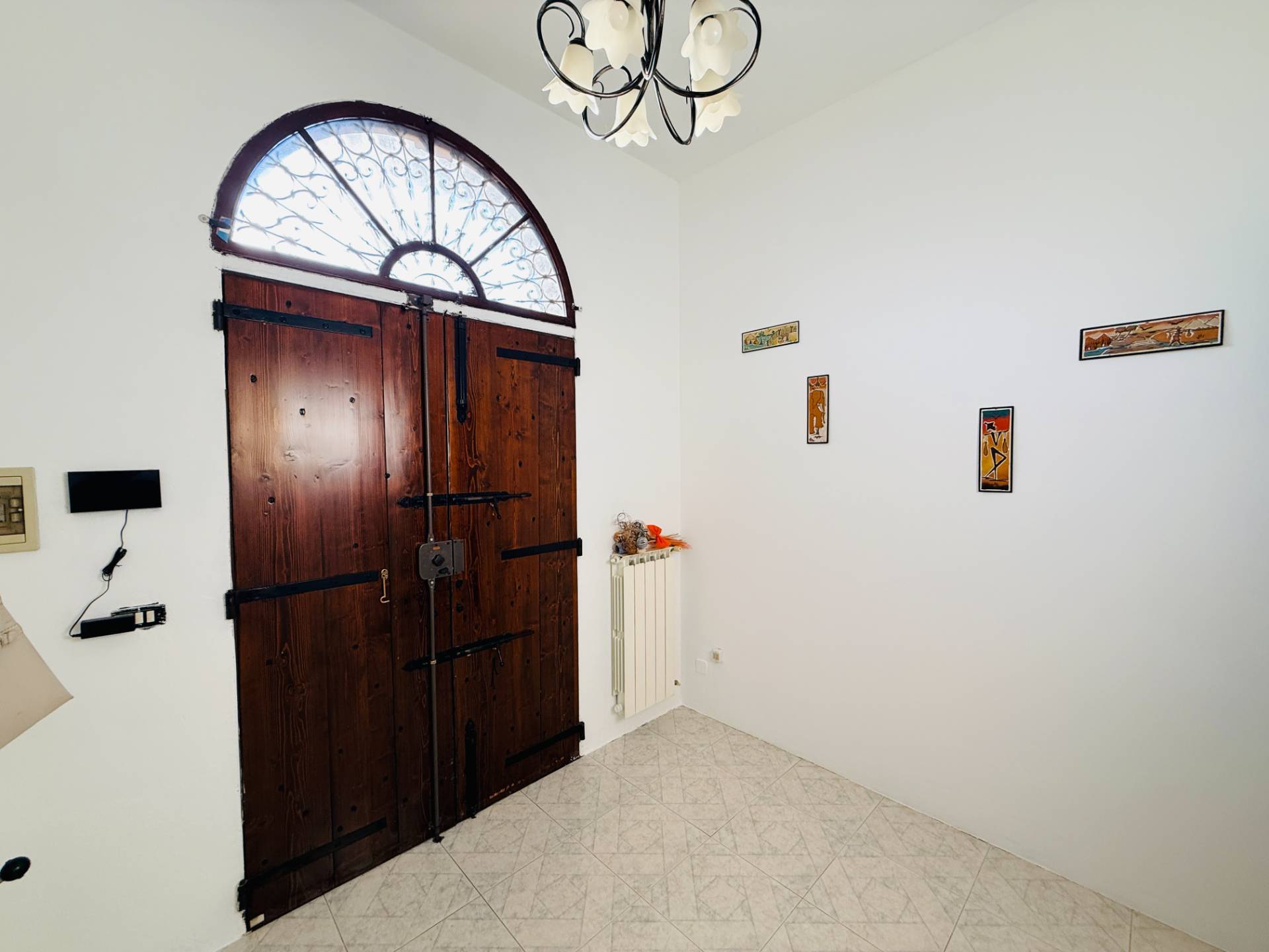 Appartamento con Ingresso Indipendente e Giardino Privato in vendita a Poggio Rusco