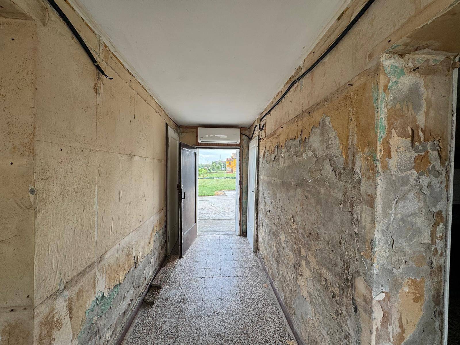 Porzione di Casa con Giardino in vendita a Concordia sulla Secchia, Fossa
