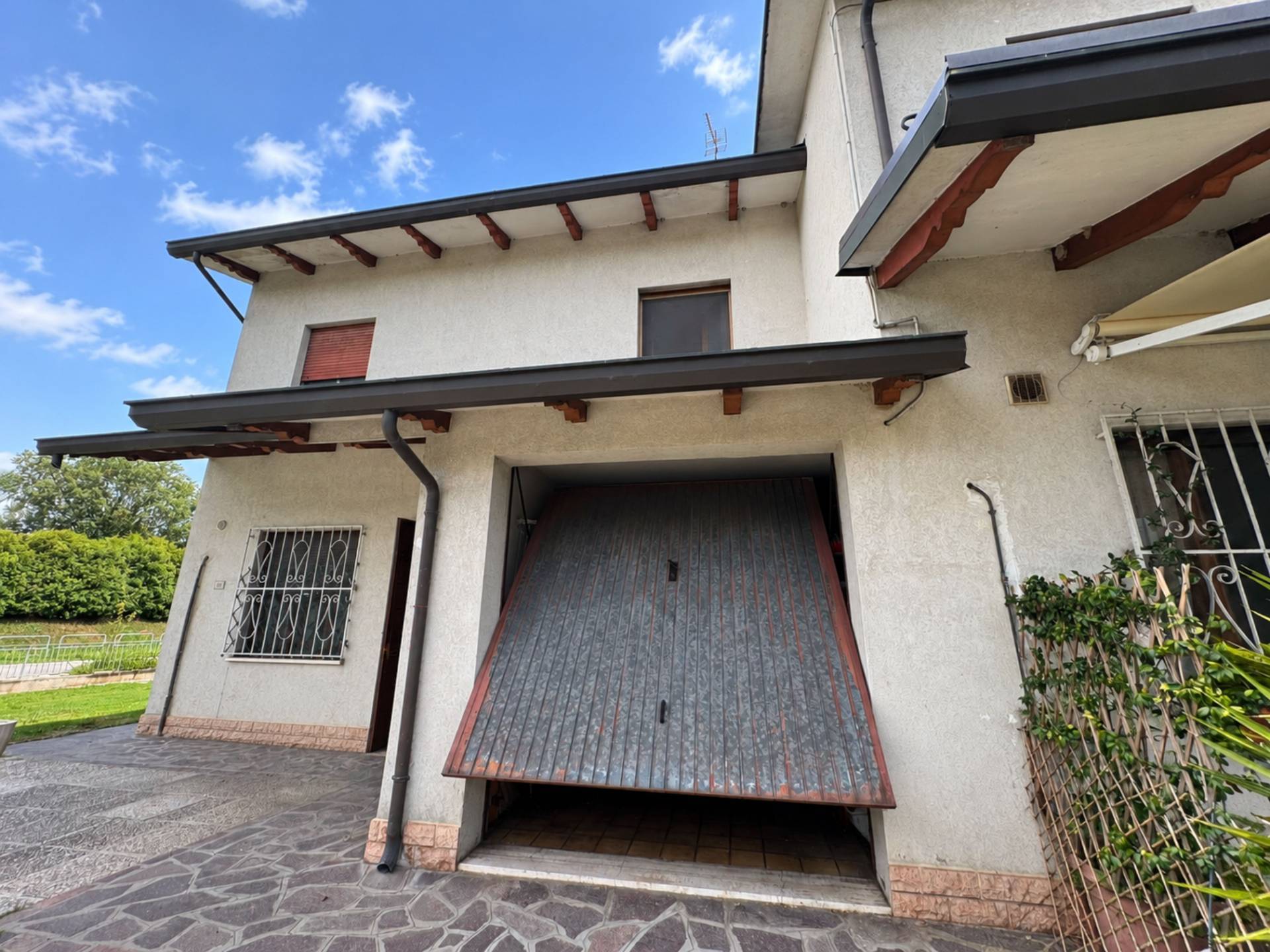 Villa Singola in vendita a Cavezzo