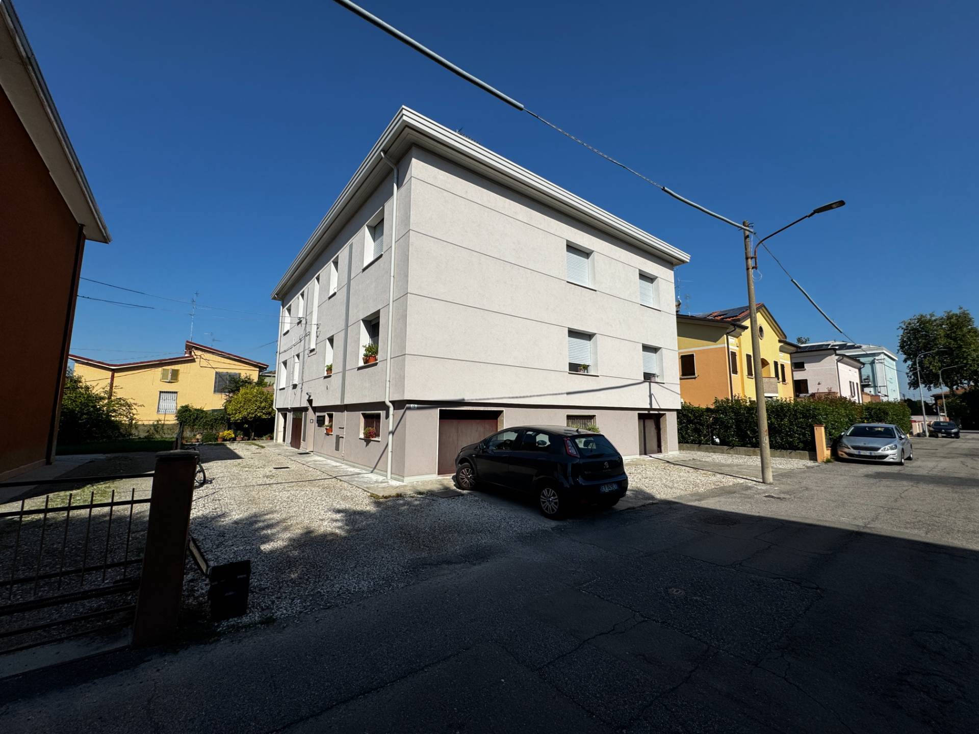 Appartamento al 2� Piano in vendita a Mirandola