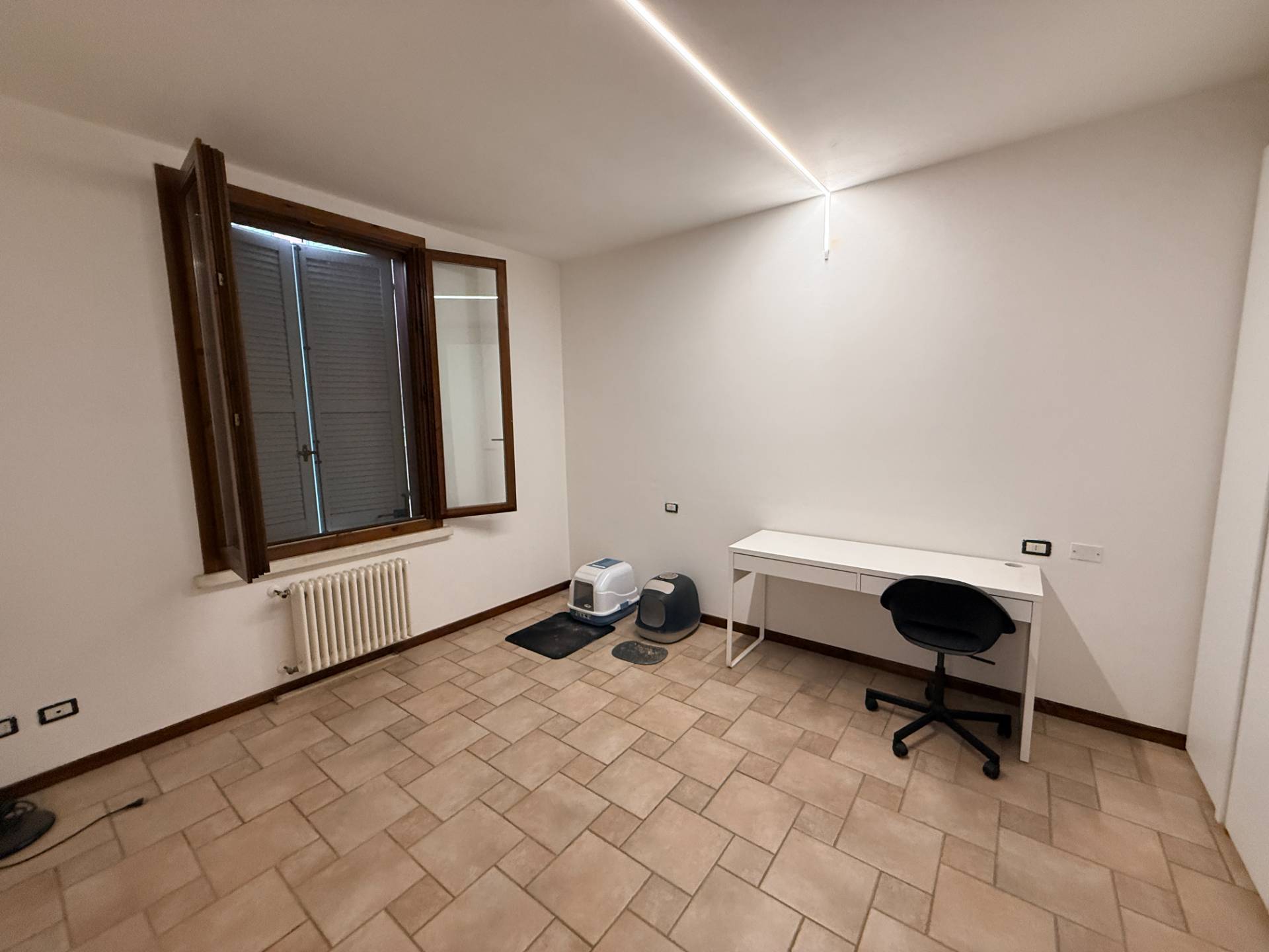 Appartamento con Ingresso Indipendente in vendita a Ostiglia