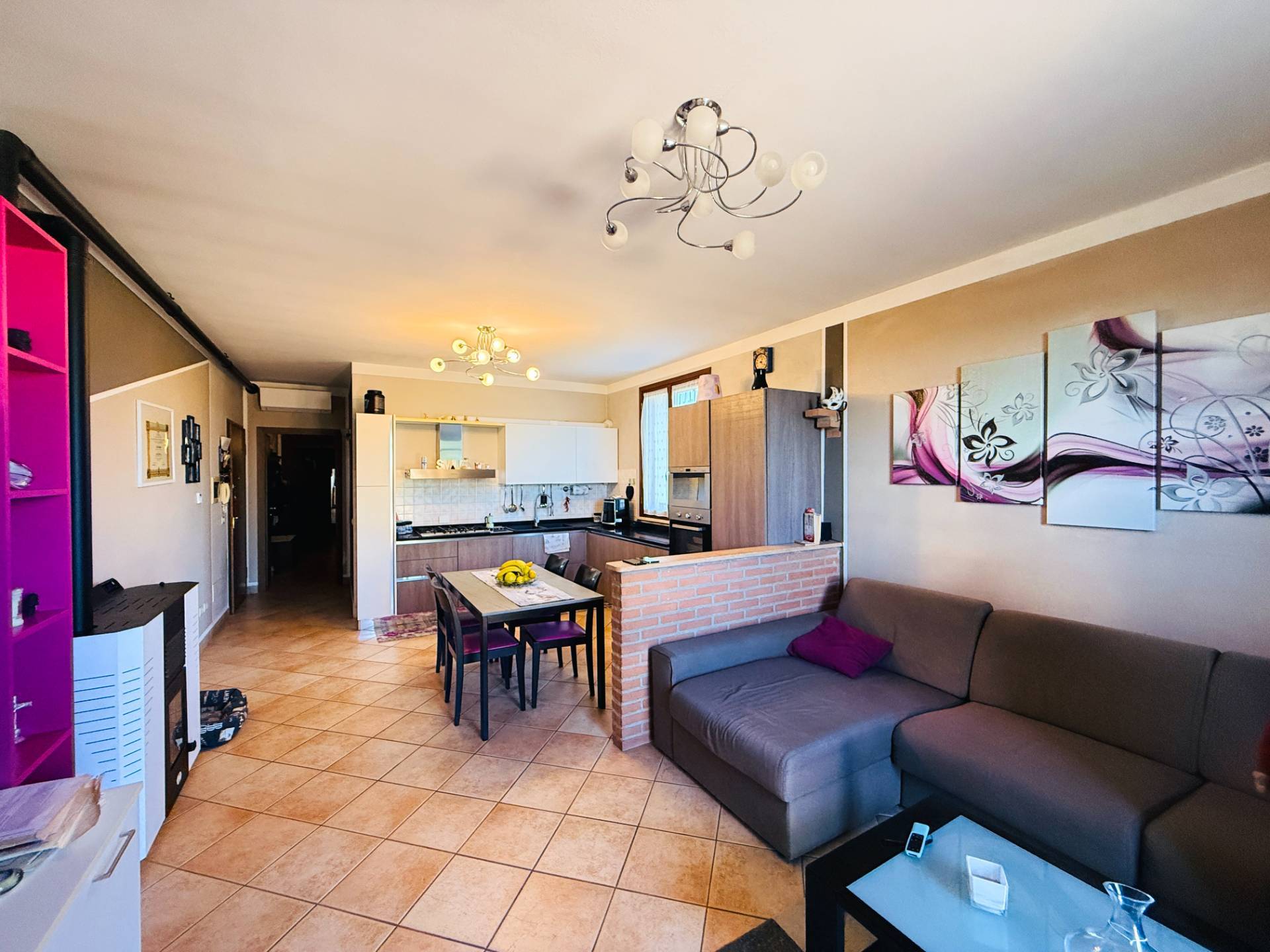 Appartamento con Terrazzo in vendita a Poggio Rusco