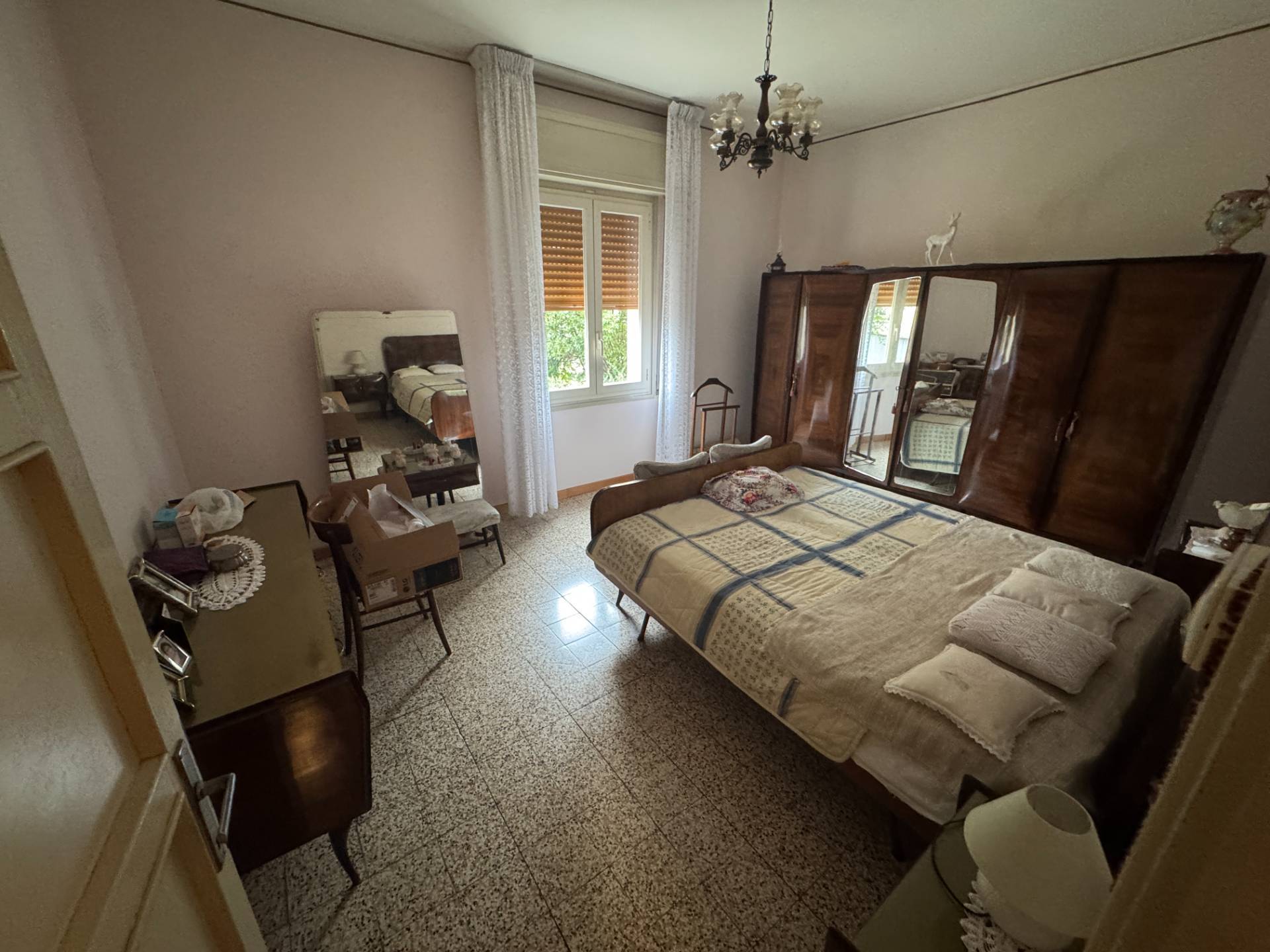 Appartamento al 1� Piano in vendita a Mirandola