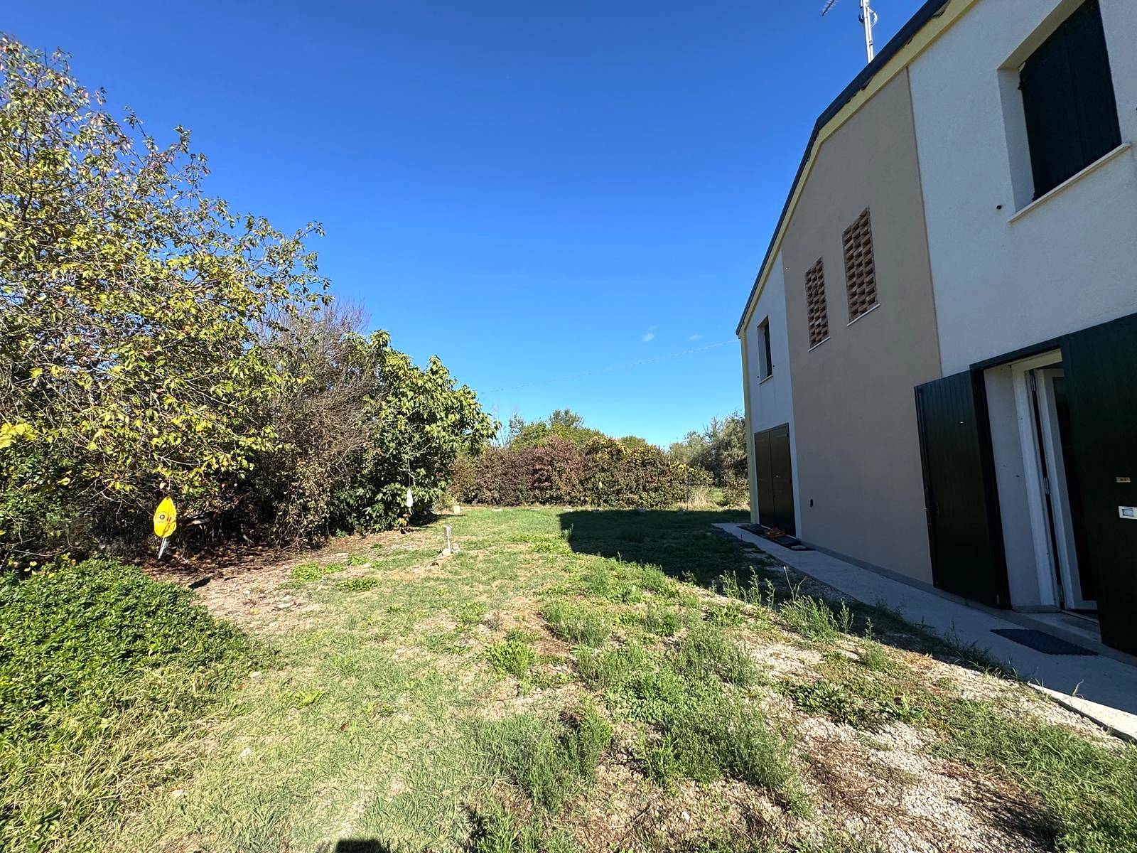 Villa Singola in vendita a Mirandola, San Martino Spino