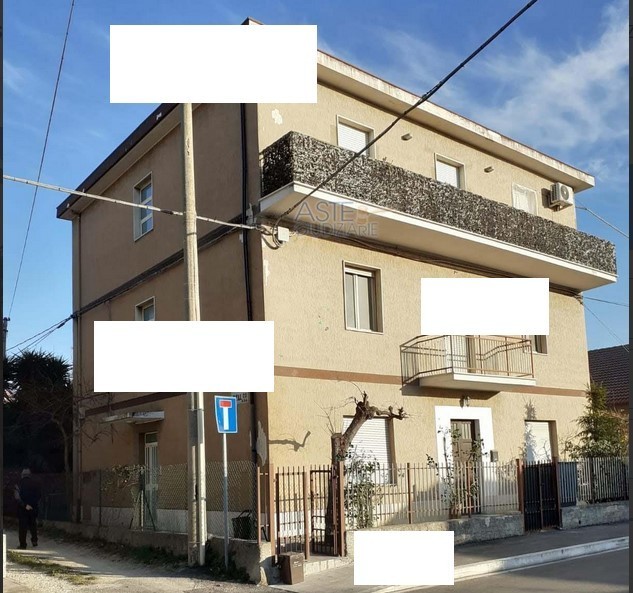 Appartamento ristrutturato in via lago della rocca 2, Pescara