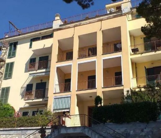 Trilocale in vendita in via serrati giacinto menotti 27, Imperia