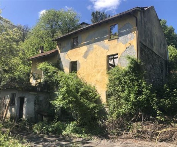 Casa indipendente con giardino in via della fontana 5, Campomorone