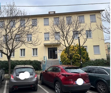 Appartamento da ristrutturare in viale della pace 40, Sarzana