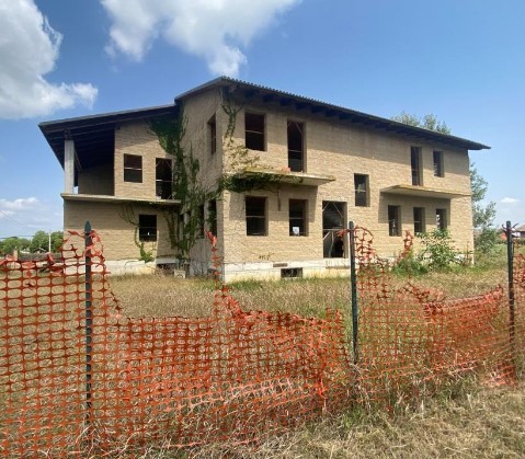 Casa indipendente con terrazzo in via vittorio emanuele ii snc, Oviglio