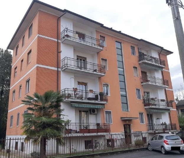 Appartamento da ristrutturare in via brescia 11, Crema