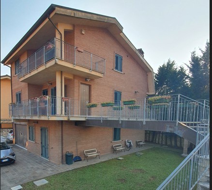 Villa con giardino in via delle pampas 41, Frosinone