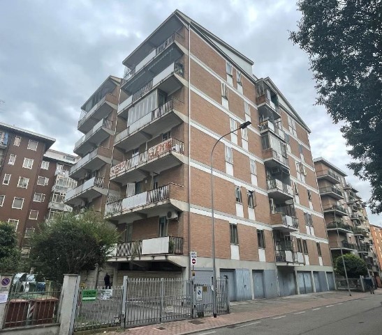 Appartamento da ristrutturare in viale vittorio alfieri 12, Mantova