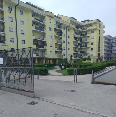 Quadrilocale da ristrutturare in via sandro pertini 2, Santa Maria Capua Vetere