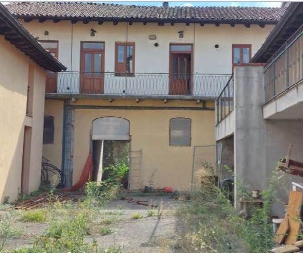 Casa indipendente con terrazzi in via guglielmo oberdan 13, Gorizia