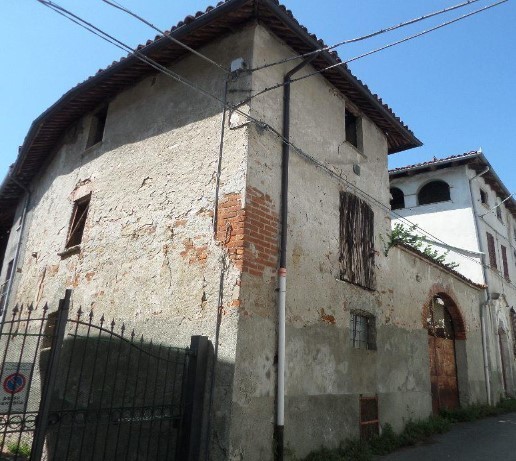 Casa indipendente da ristrutturare in via santo spirito 24, Rivalta Bormida