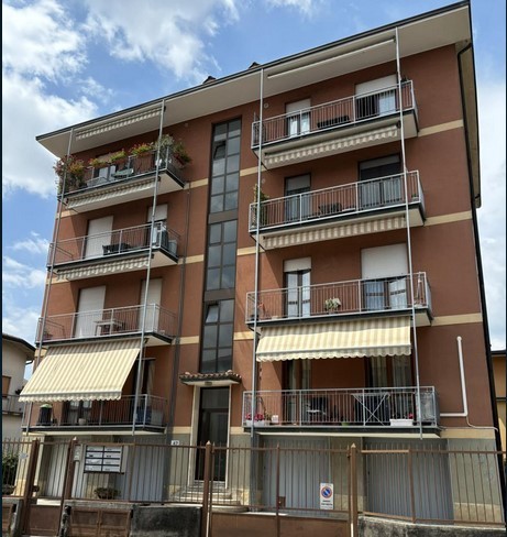 Appartamento da ristrutturare in via xxv aprile 47, Villa di Serio