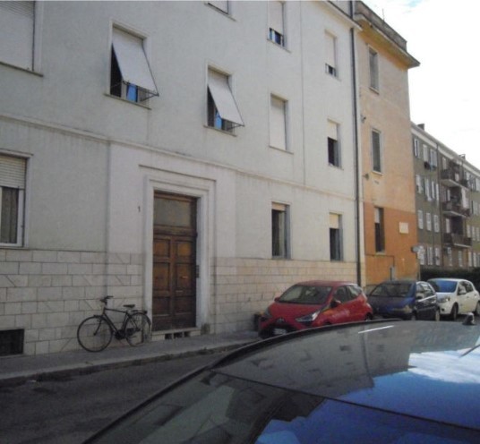 Appartamento con terrazzo in via lombardia 1, Terni