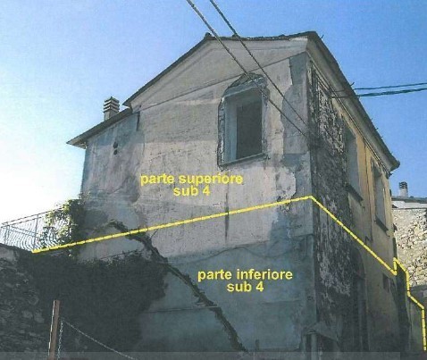 Casa indipendente con terrazzo in via principale 118, Pontedassio