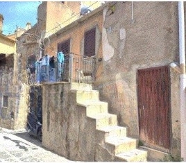 Casa indipendente con terrazzo in vicolo san francesco di paola 13, Agrigento