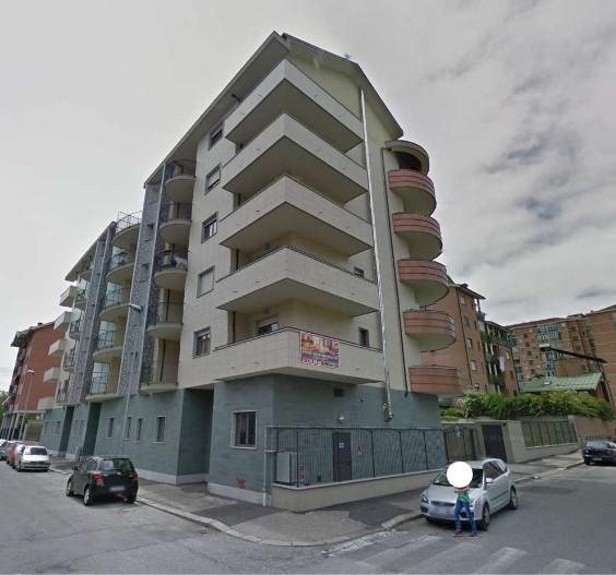 Appartamento con terrazzo in via umberto balestreri 5, Torino