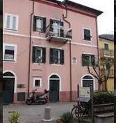 Locale commerciale da ristrutturare in piazza ferrari favara 2, Ortovero