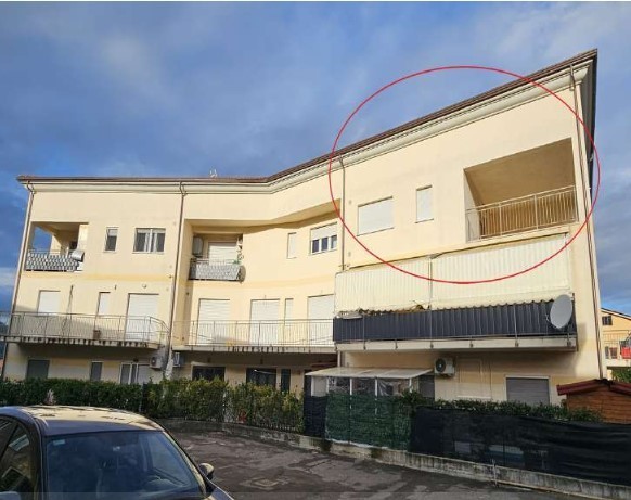 Appartamento con terrazzo in via l. tavilla 29, Santo Stefano di Magra