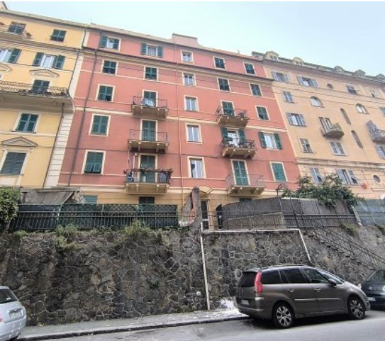 Appartamento da ristrutturare in via del campasso 17, Genova