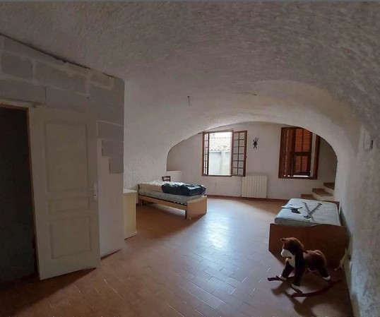 Appartamento con terrazzo in via piazza 31, Pigna