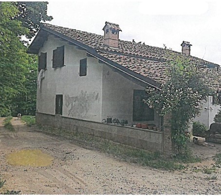Casa indipendente da ristrutturare in regione prione 50, Ceva