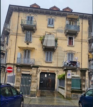 Appartamento da ristrutturare in via fossata 18, Torino