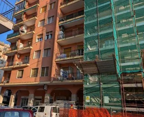 Quadrilocale da ristrutturare in corso europa 9, Loano