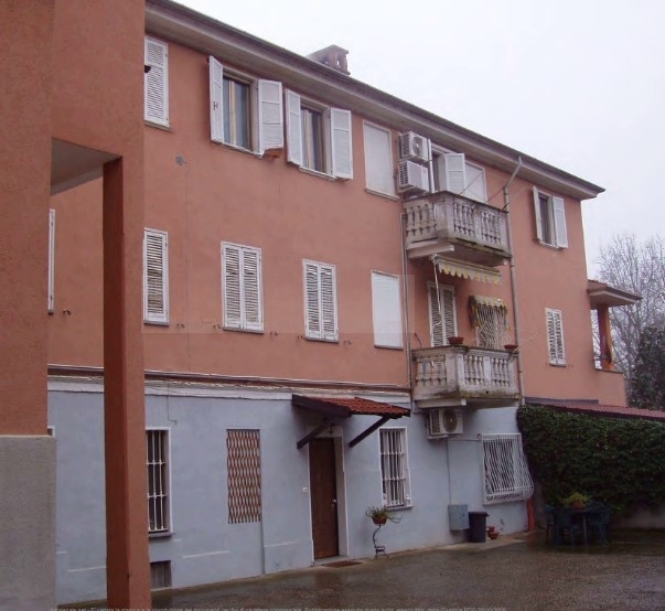 Appartamento da ristrutturare in viale benvenuto cellini 53, Valenza