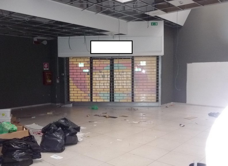 Locale commerciale in vendita in strada torino 7, Caselle Torinese