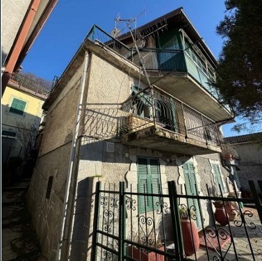 Appartamento da ristrutturare in via pasubio 31, Bargagli