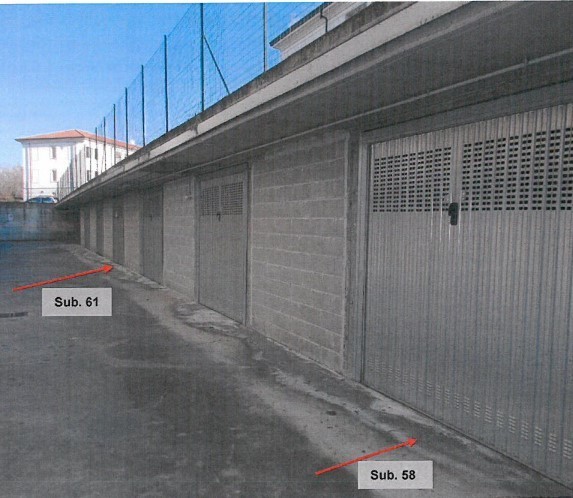 Posto auto coperto in vendita in via ernesto guala 1003/a, Tortona