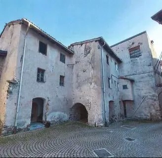 Casa indipendente da ristrutturare in via bazzano 4, Mallare