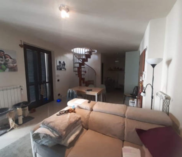 Trilocale con terrazzo in via roma 78, Nizza Monferrato