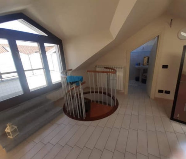 Trilocale con terrazzo in via roma 78, Nizza Monferrato