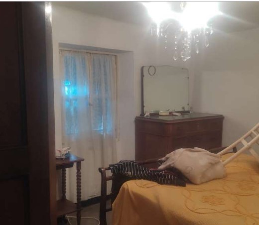 Villa con giardino in localit chiappa 4, Valbrevenna