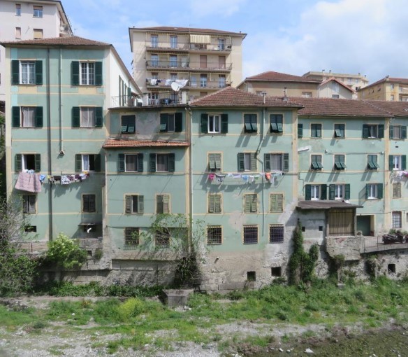 Capannone da ristrutturare in via giovanni campora 52, Campomorone