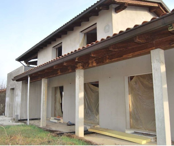 Villa con giardino in via kennedy snc, Quargnento